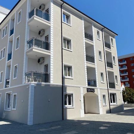 Helena Hotel Shëngjin المظهر الخارجي الصورة