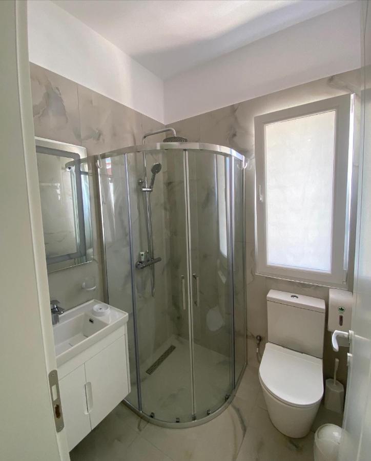Helena Hotel Shëngjin المظهر الخارجي الصورة