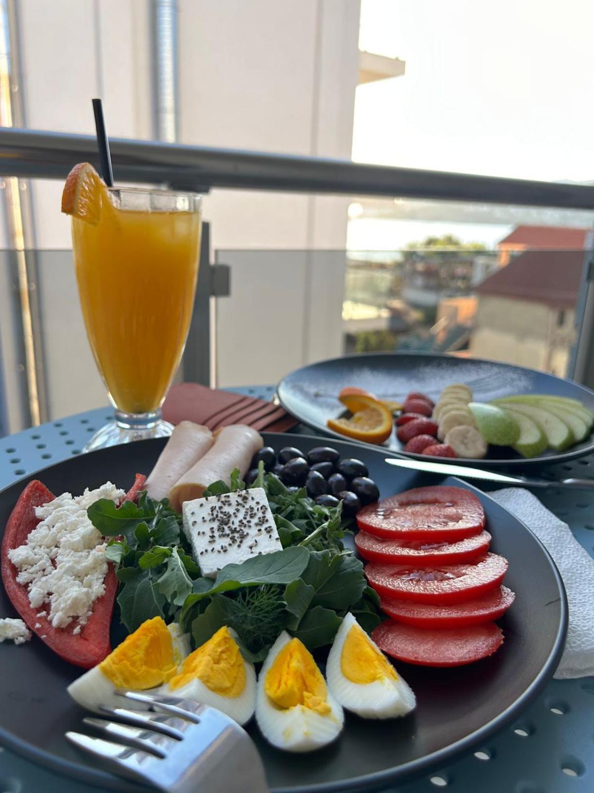 Helena Hotel Shëngjin المظهر الخارجي الصورة